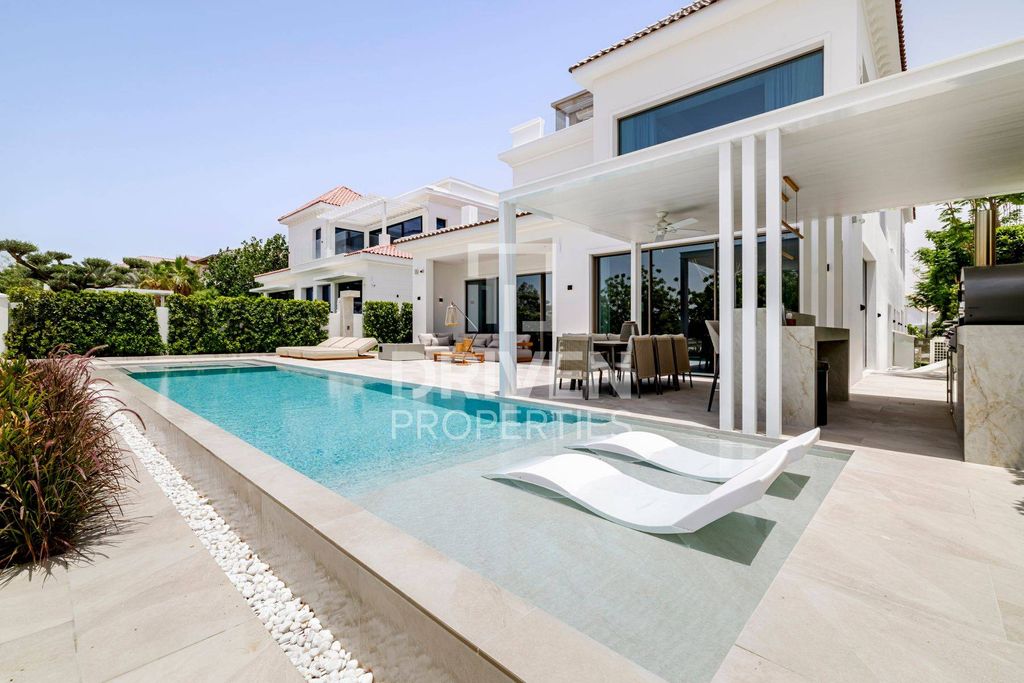 5BR Villa Business Bay