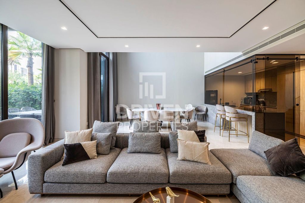 3BR Villa Business Bay