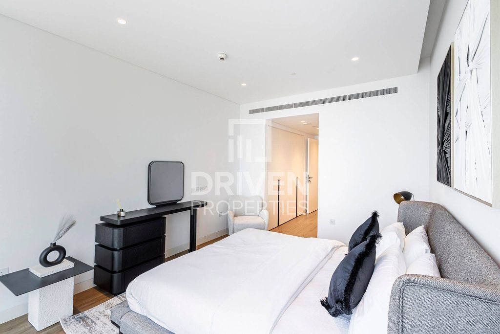 3BR Apartment Business Bay