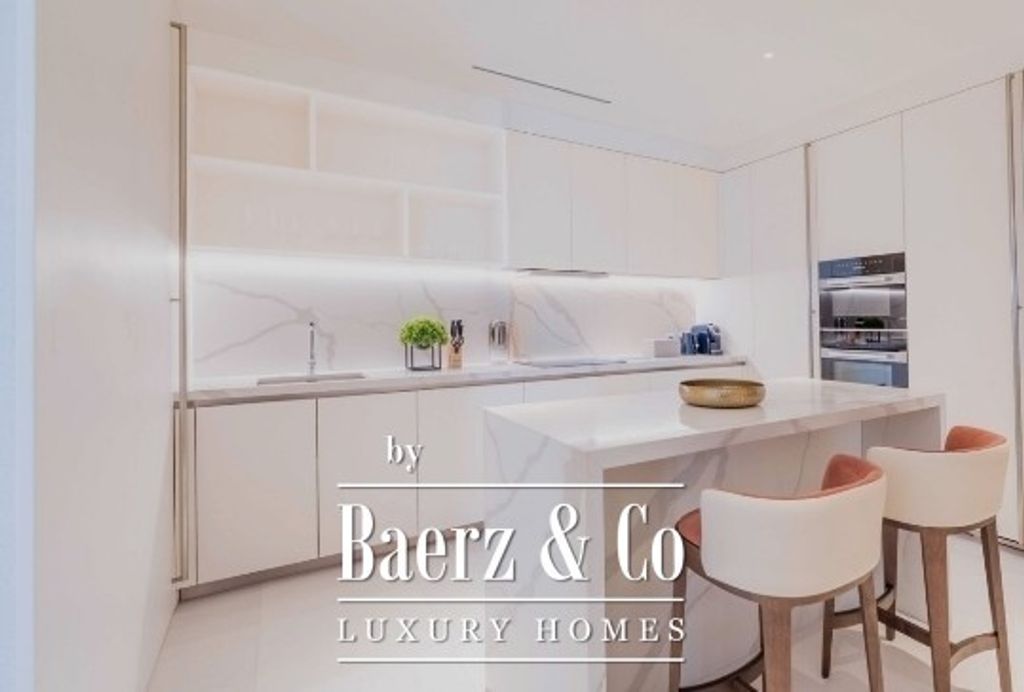 2BR Apartment Palm Jumeirah