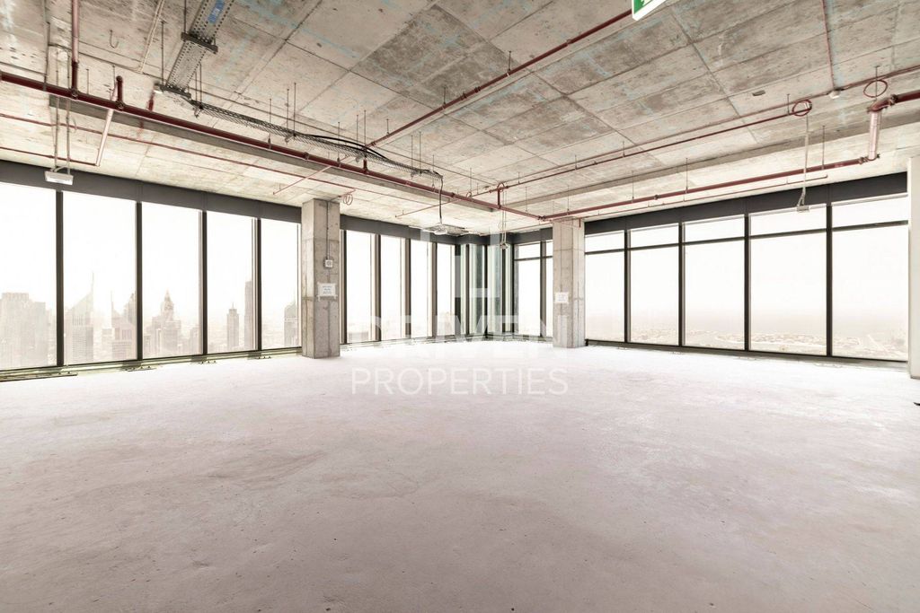 5BR Penthouse Business Bay