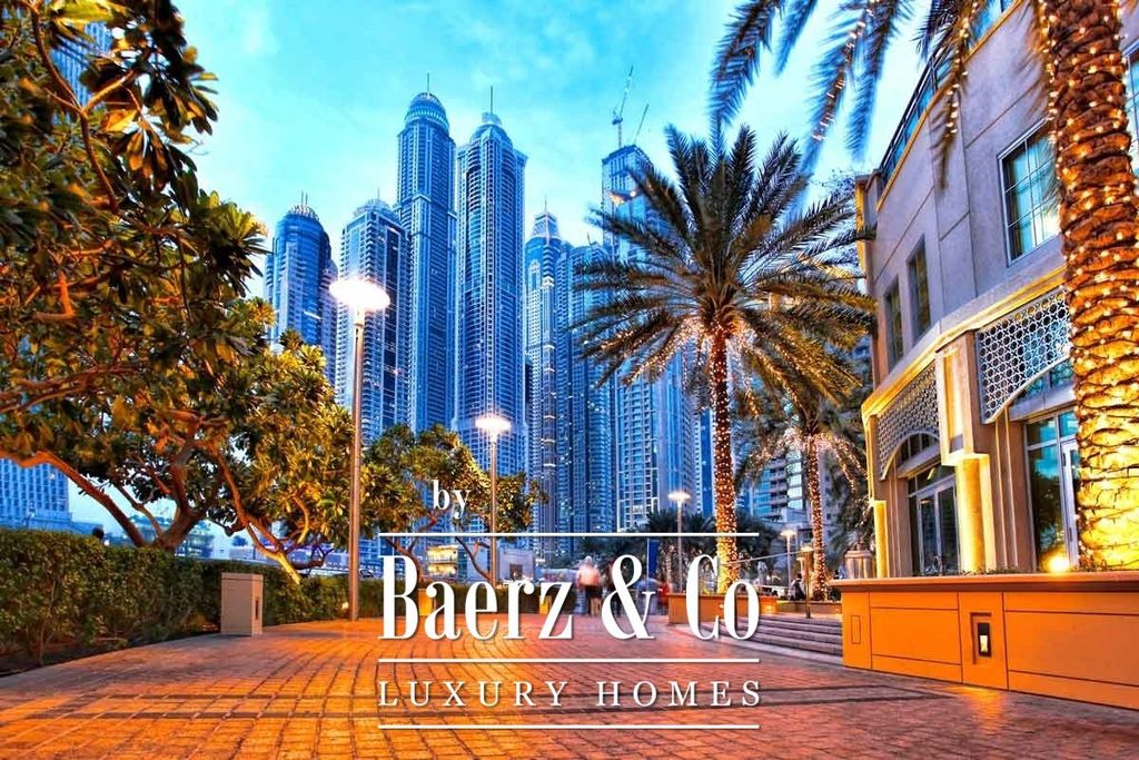 Residential complexes Dubai Marina