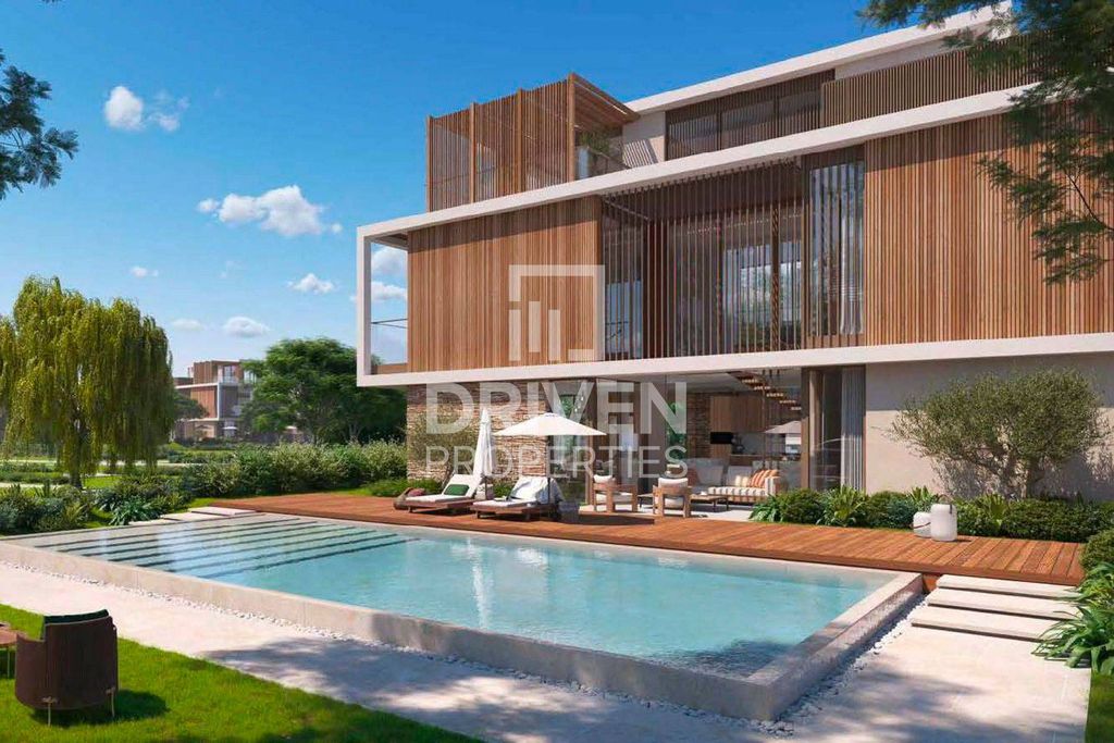 4BR Villa Business Bay