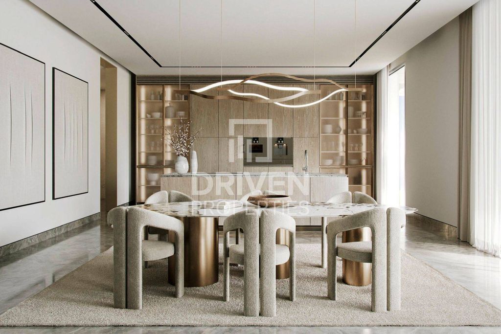 4BR Villa Business Bay