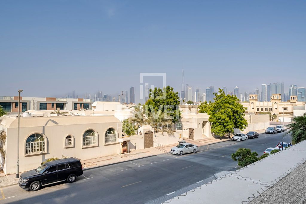 3BR Apartment Business Bay