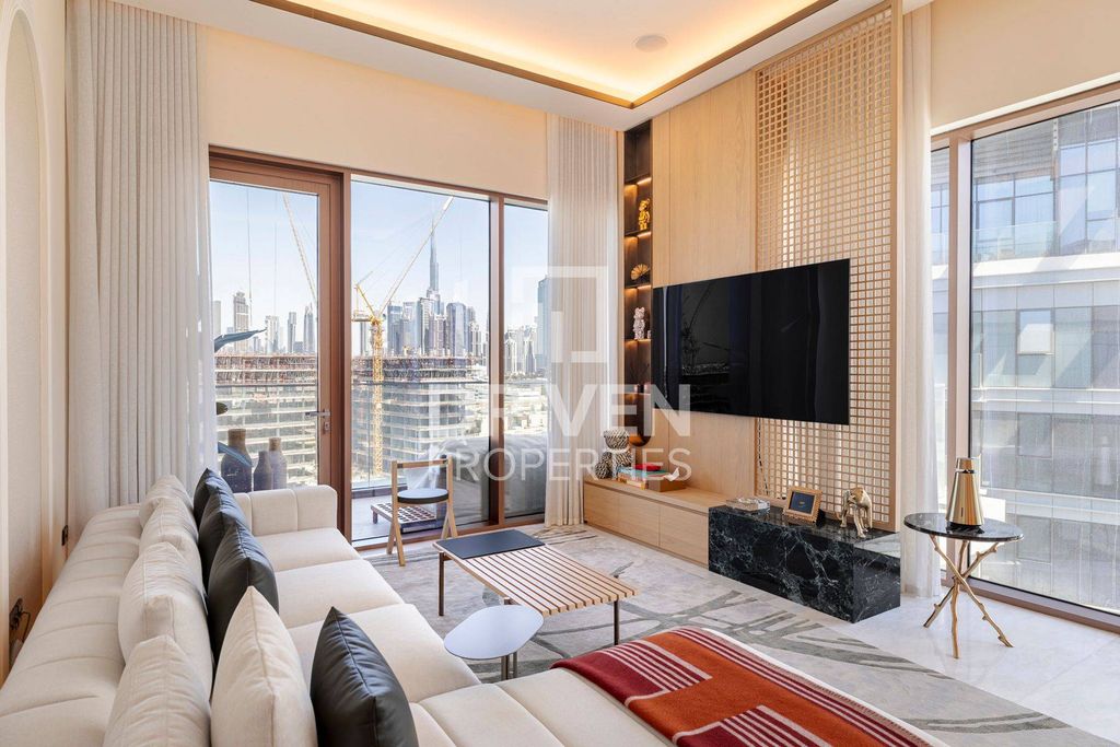 3BR Apartment Business Bay