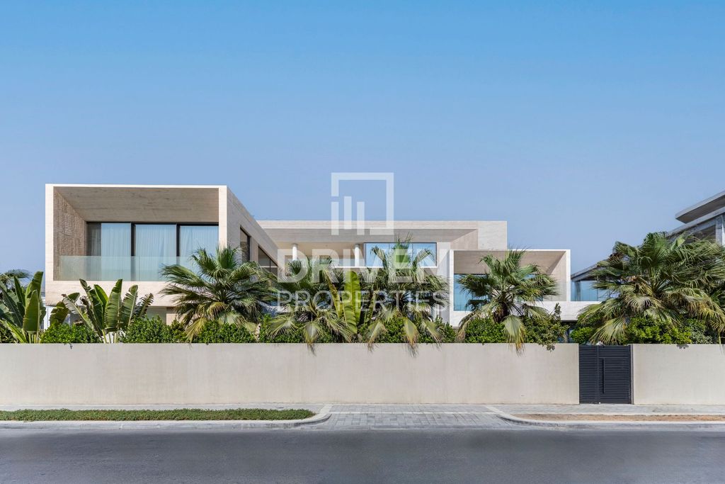 7BR Villa Jumeirah