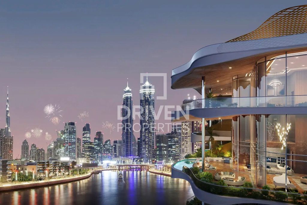 4BR Apartment Business Bay