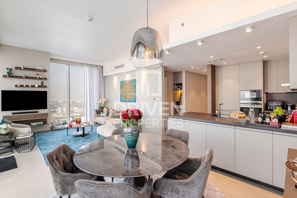 3BR Apartment Business Bay