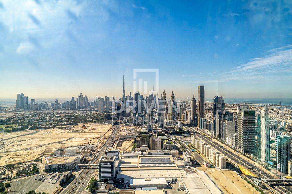 4BR Apartment Business Bay