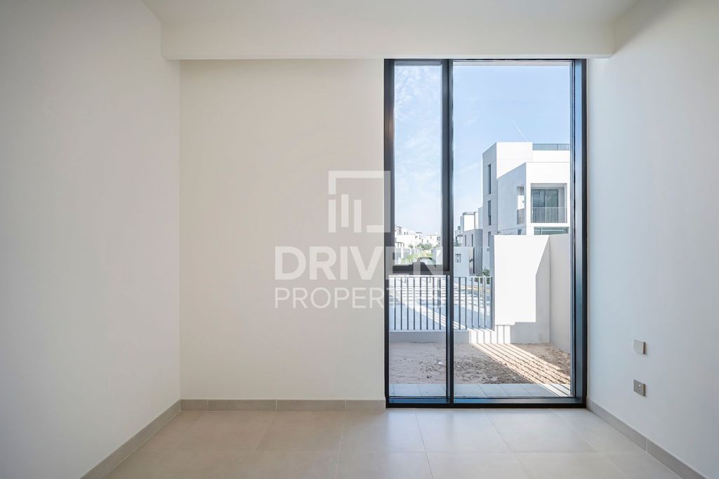 4BR Villa Business Bay