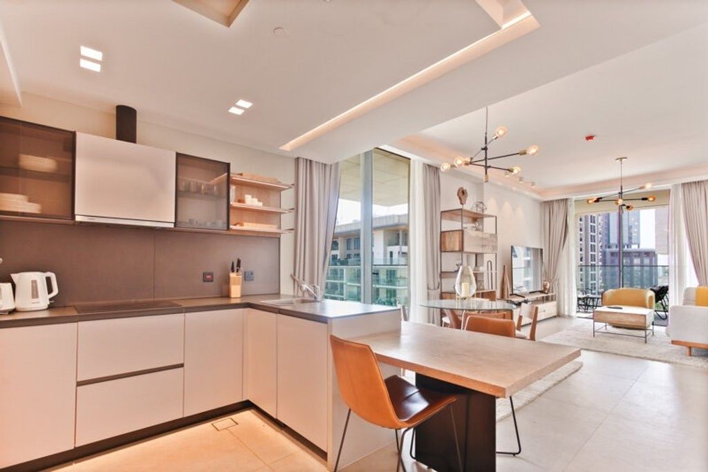 1BR Apartment Downtown Dubai