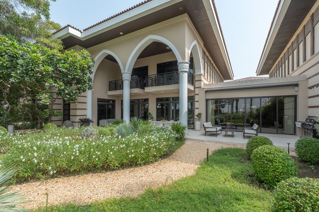 5BR Villa Palm Jumeirah