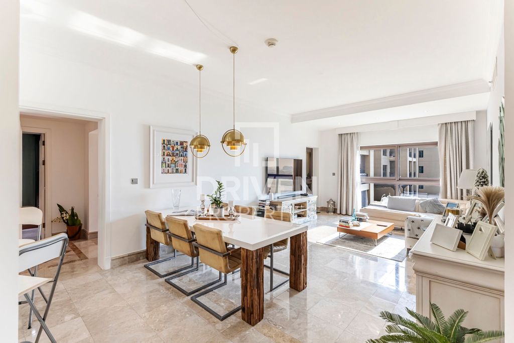 2BR Apartment Palm Jumeirah