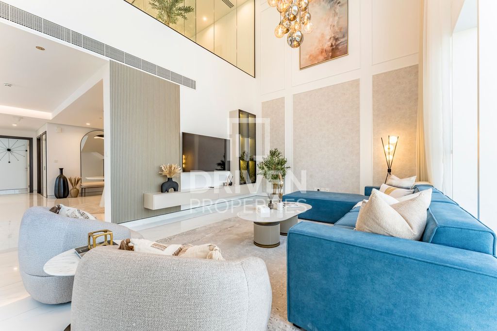 3BR Apartment Business Bay