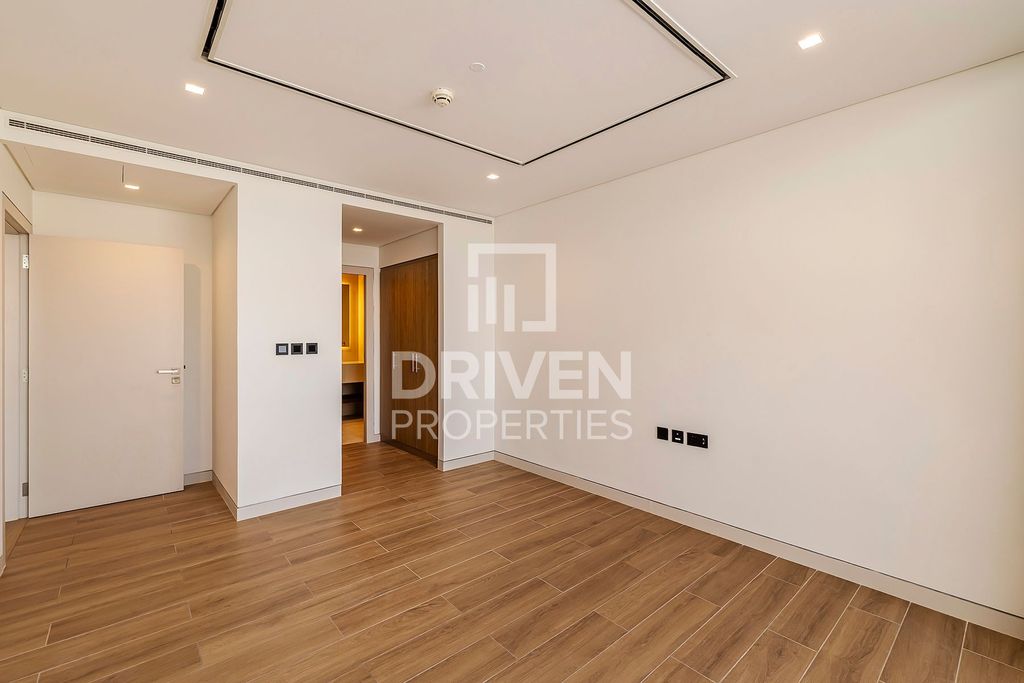 3BR Villa Business Bay