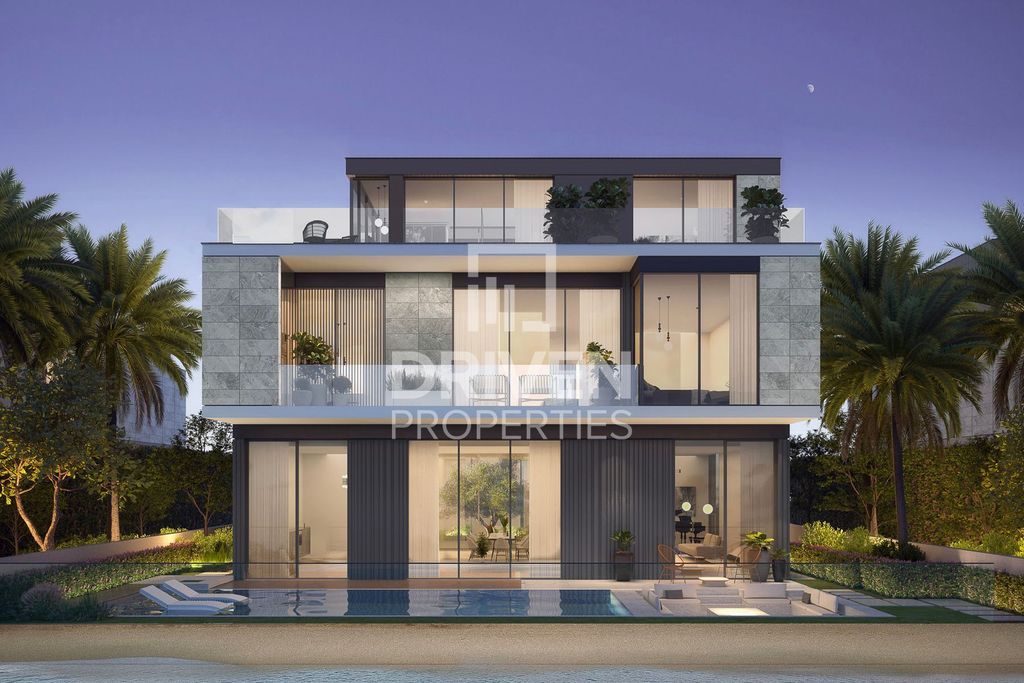 4BR Villa Business Bay