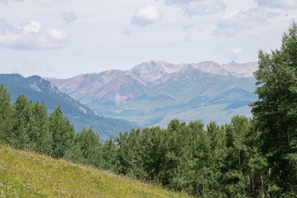 Land in Crested Butte, Gunnison County