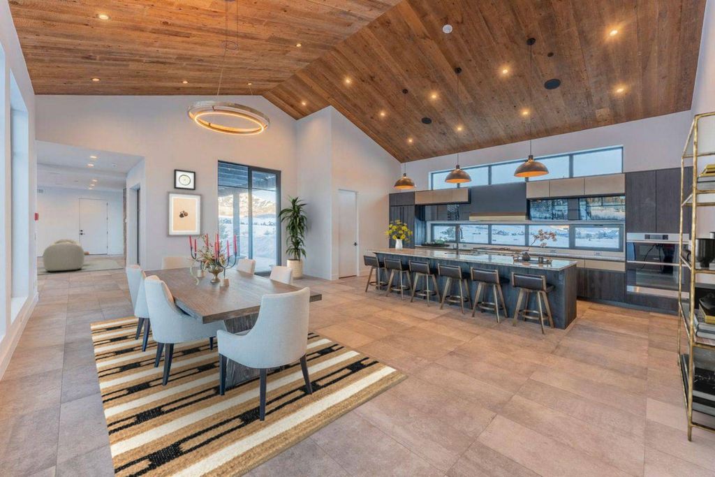 Luxury home in Crested Butte, Gunnison County