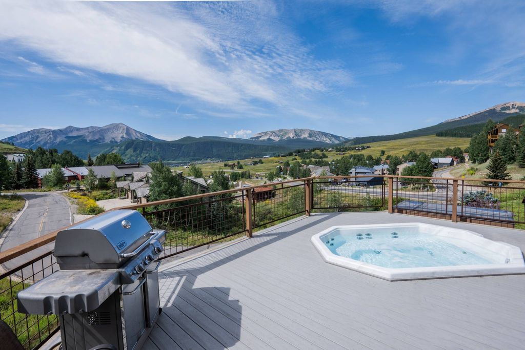 Apartment in Mount Crested Butte, Gunnison County