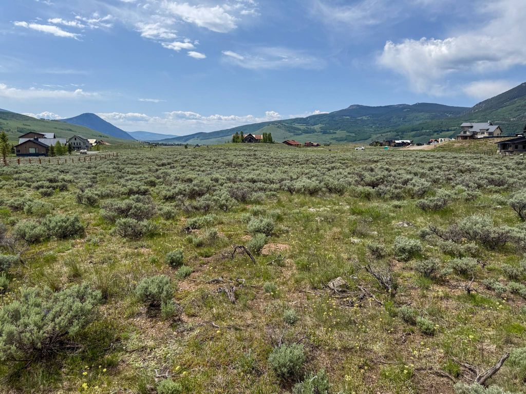 Land in Crested Butte, Gunnison County