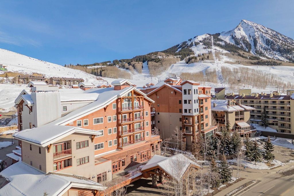 Apartment in Mount Crested Butte, Gunnison County