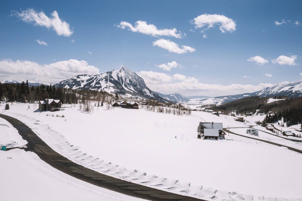 Land in Crested Butte, Gunnison County