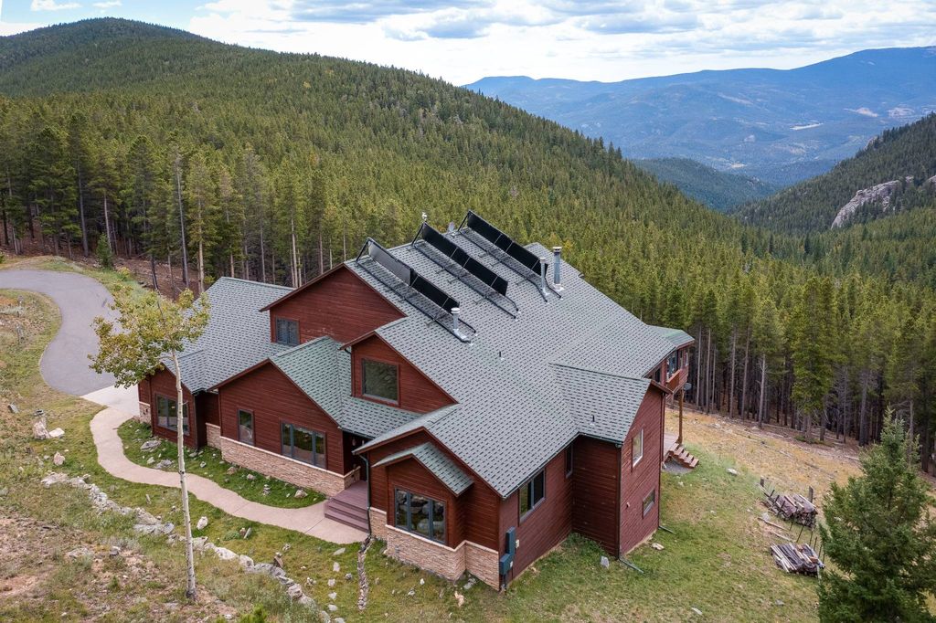 Detached House in Idaho Springs, Clear Creek County
