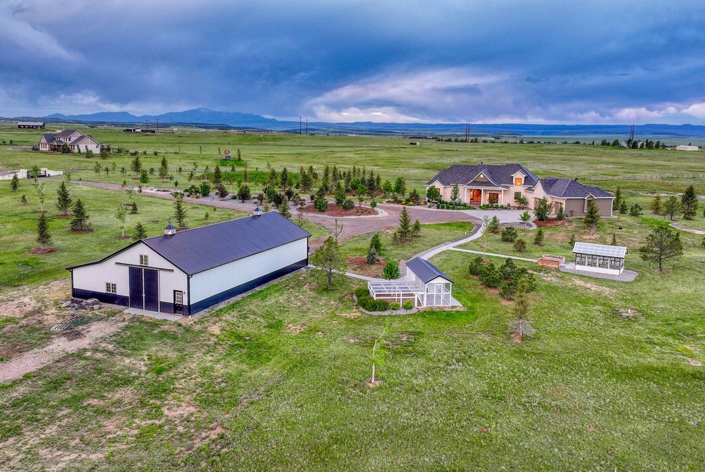 Luxury home in Elbert, Elbert County