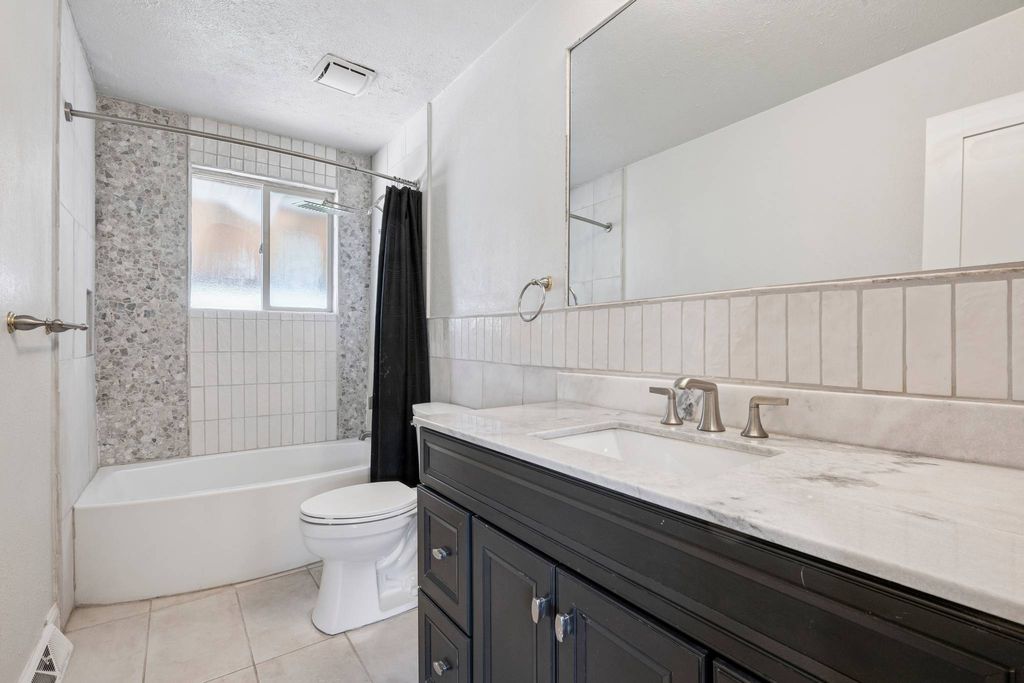 Detached House in Elbert, Elbert County