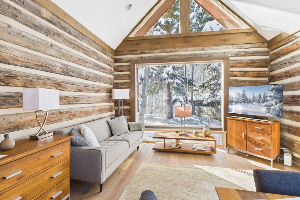 Detached House in Aspen, Pitkin County