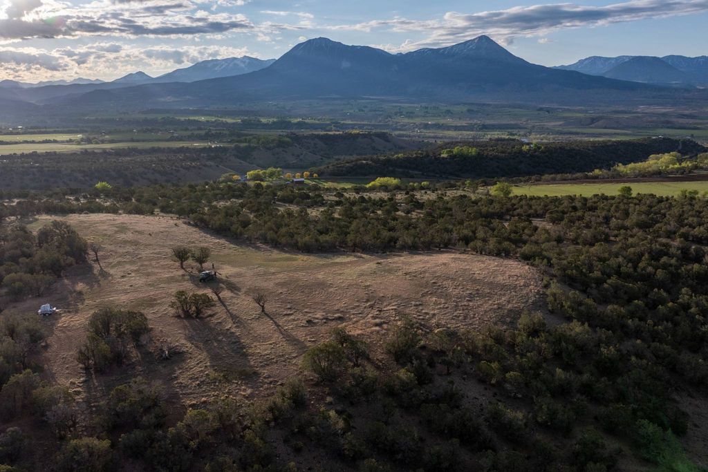 Land in Hotchkiss, Delta County