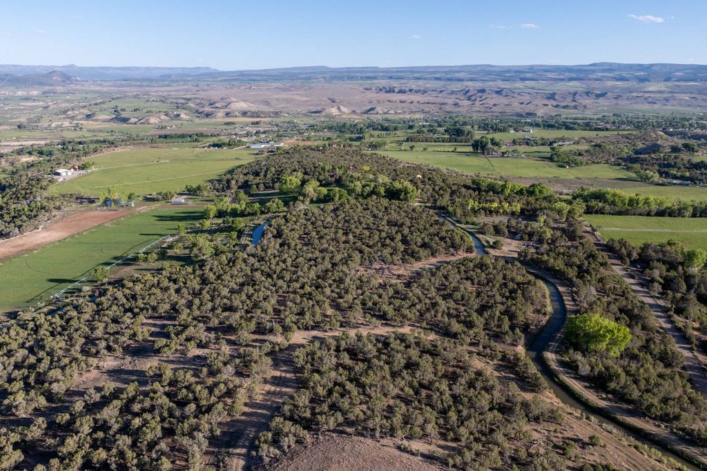 Land in Hotchkiss, Delta County