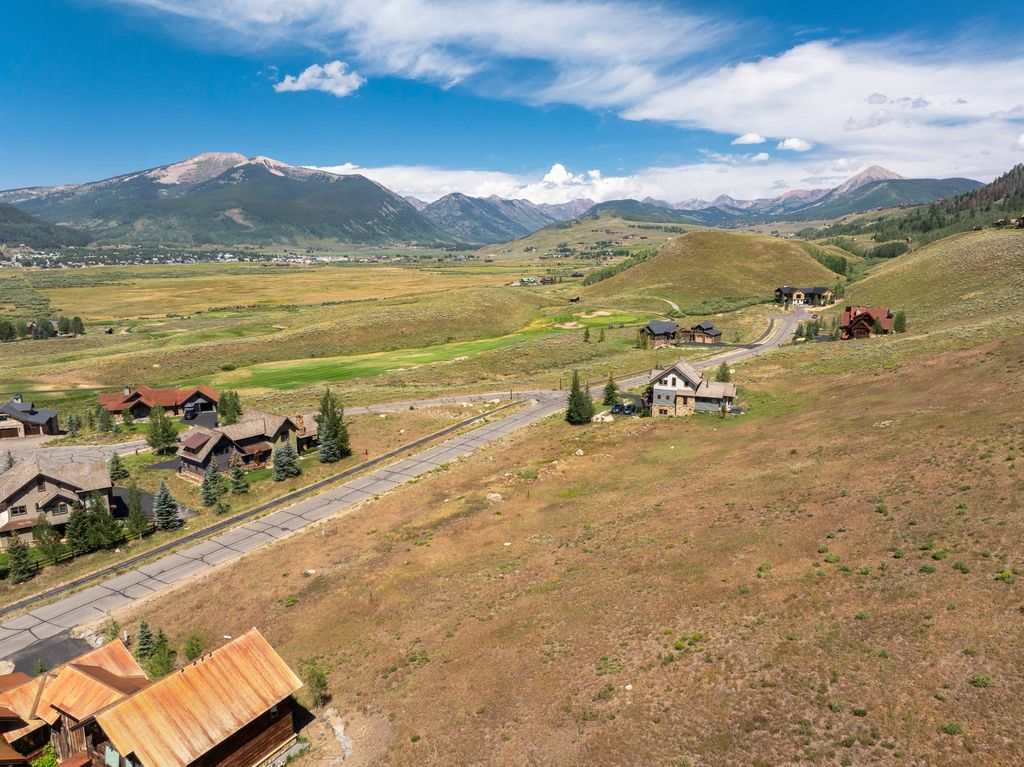 Land in Crested Butte, Gunnison County