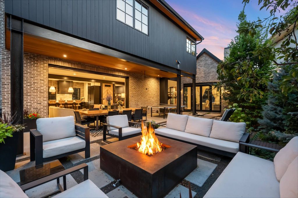 Detached House in Denver, Denver County