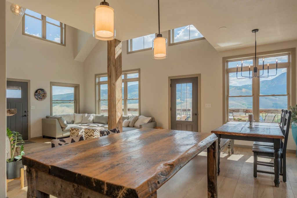 Detached House in Crested Butte, Gunnison County