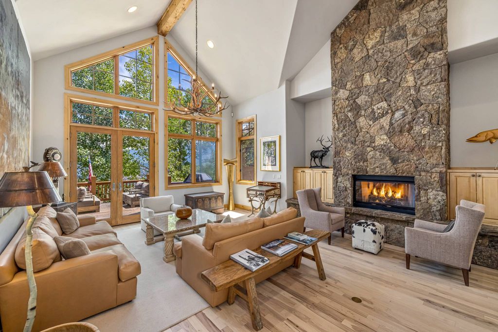 Detached House in Avon, Eagle County