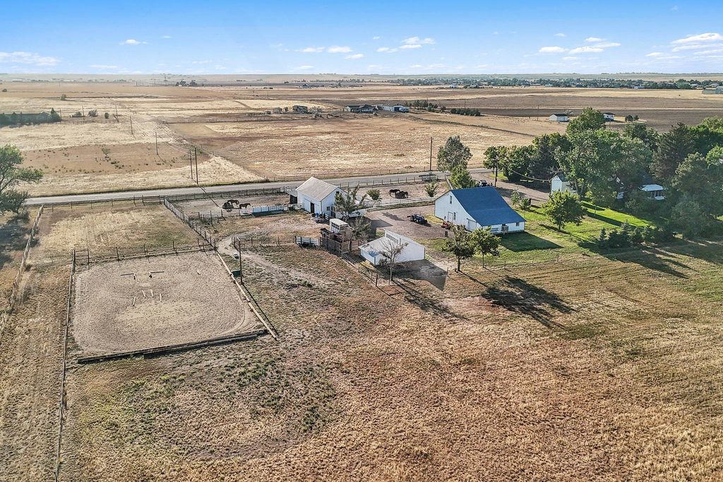 Detached House in Strasburg, Adams County
