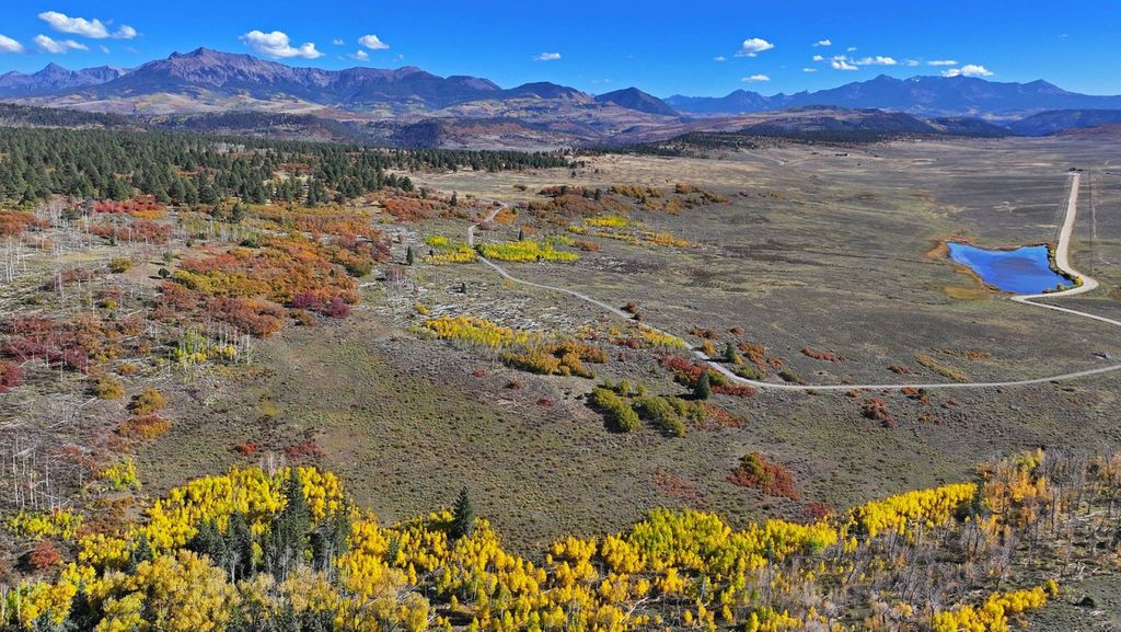 Luxury home in Placerville, San Miguel County