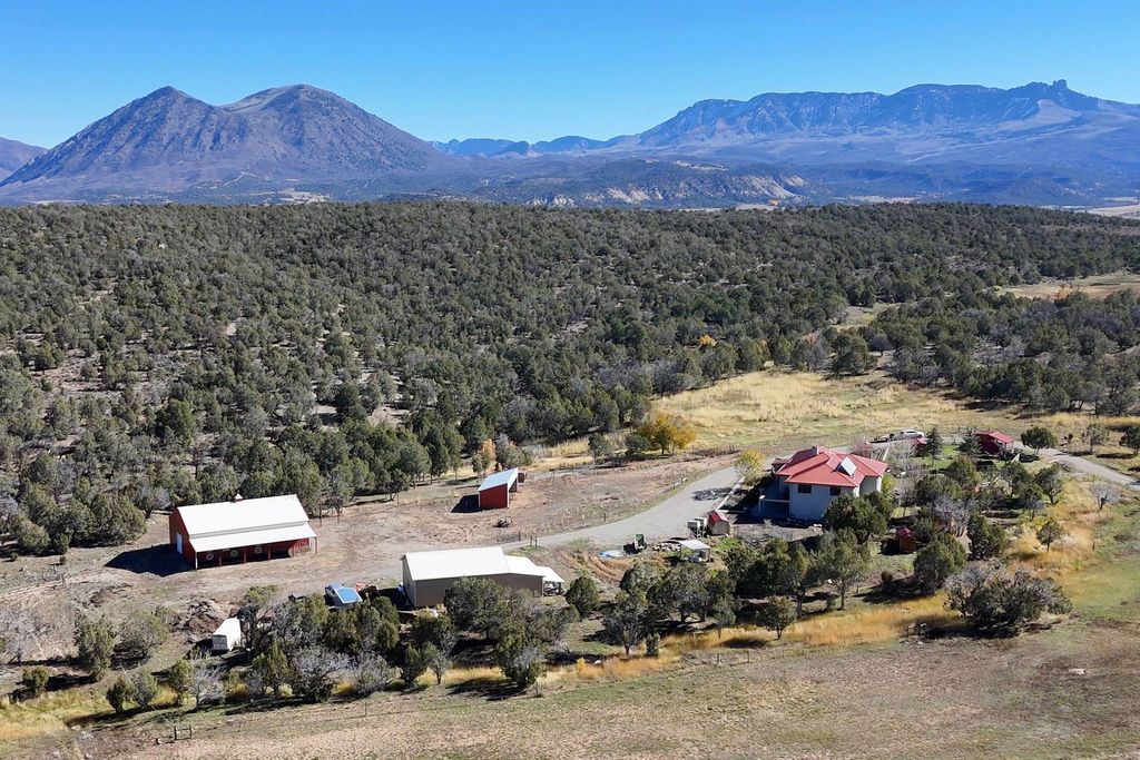 Detached House in Crawford, Delta County