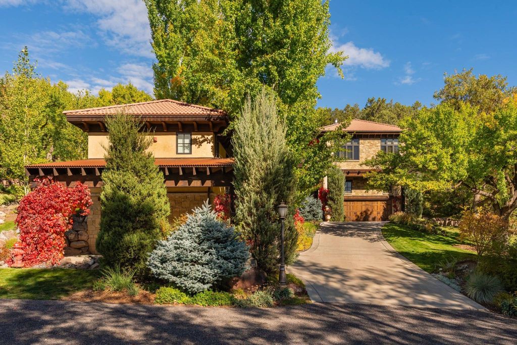 Detached House in Basalt, Eagle County