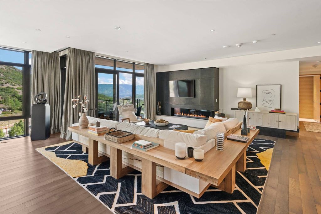 Apartment in Snowmass Village, Pitkin County