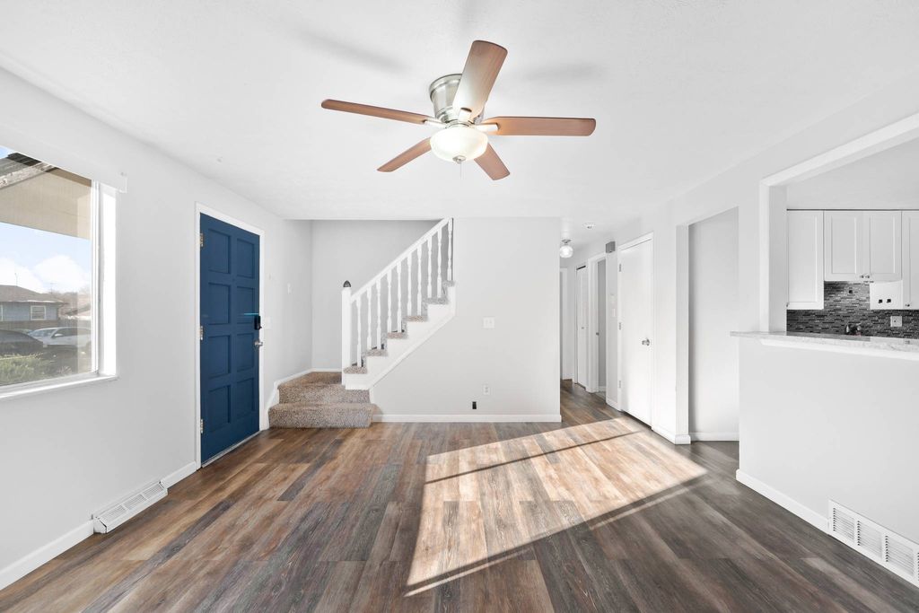 Detached House in Arvada, Jefferson County