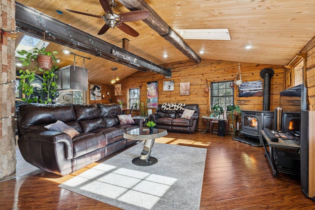 Detached House in Livermore, Larimer County