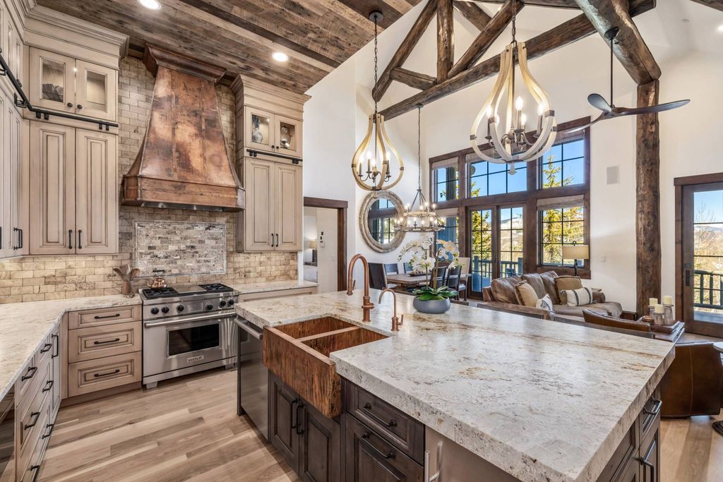 Townhouse in Avon, Eagle County