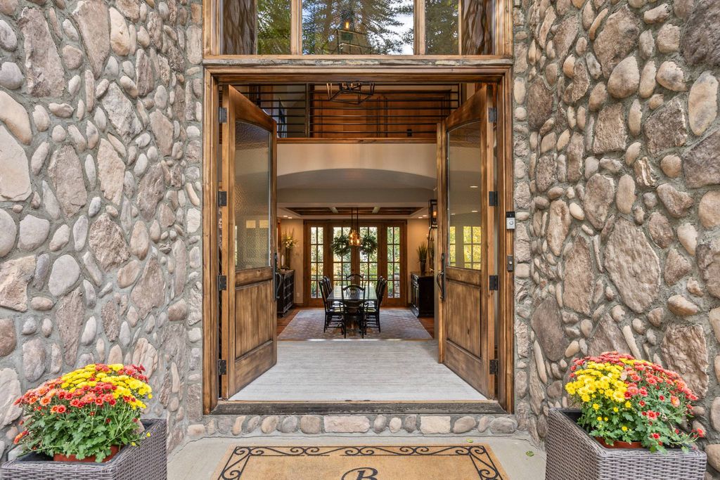 Detached House in Evergreen, Jefferson County