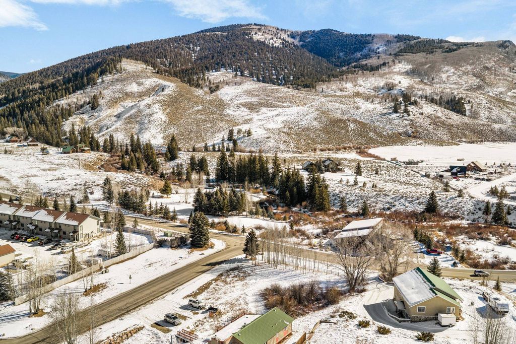 Land in Crested Butte, Gunnison County