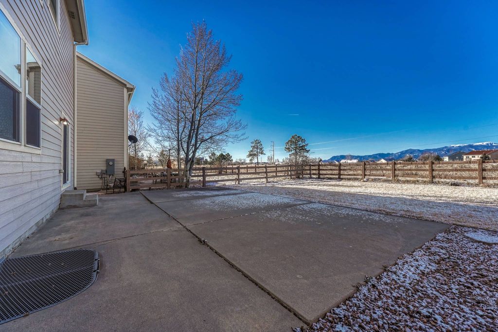 Detached House in Colorado Springs, El Paso County