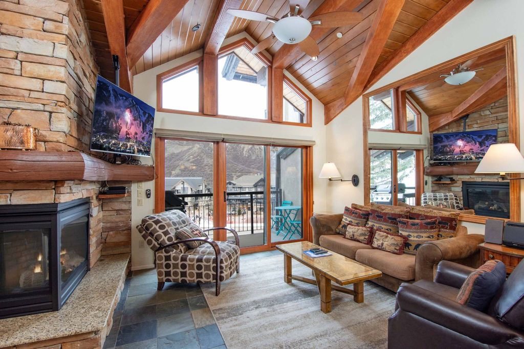 Apartment in Snowmass Village, Pitkin County