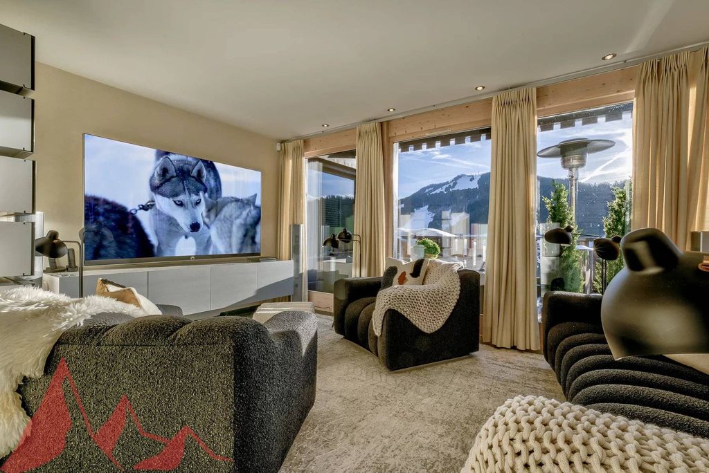 Luxury Home with Panoramic Mountain Views